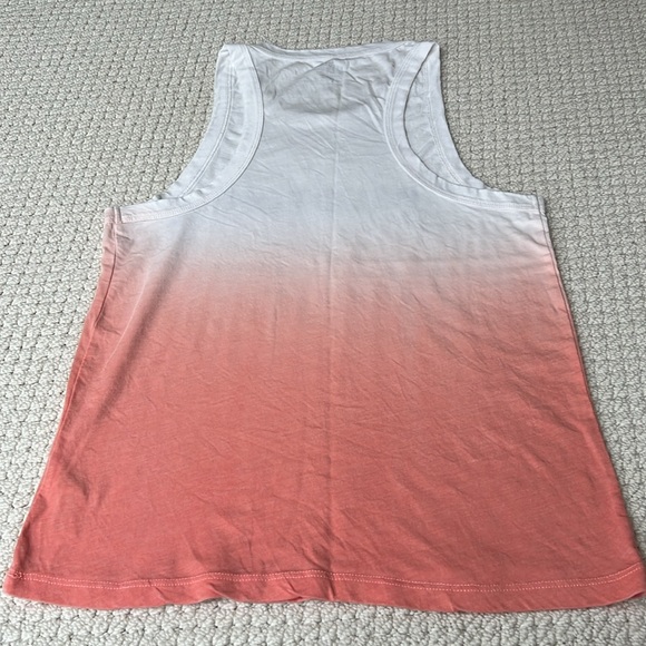 EUC Peloton ombré tank top size Extra Small - Picture 7 of 7